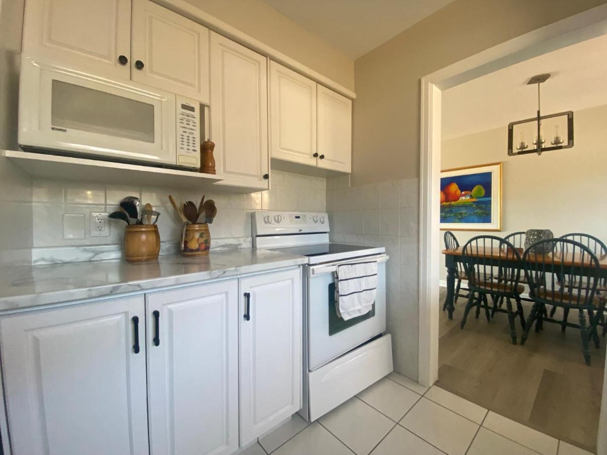 מונקטון Private Room Lakeview House- Westmount מראה חיצוני תמונה